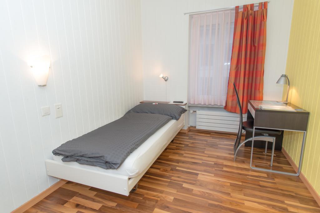 Hotel Rotes Haus Brugg  Camera foto