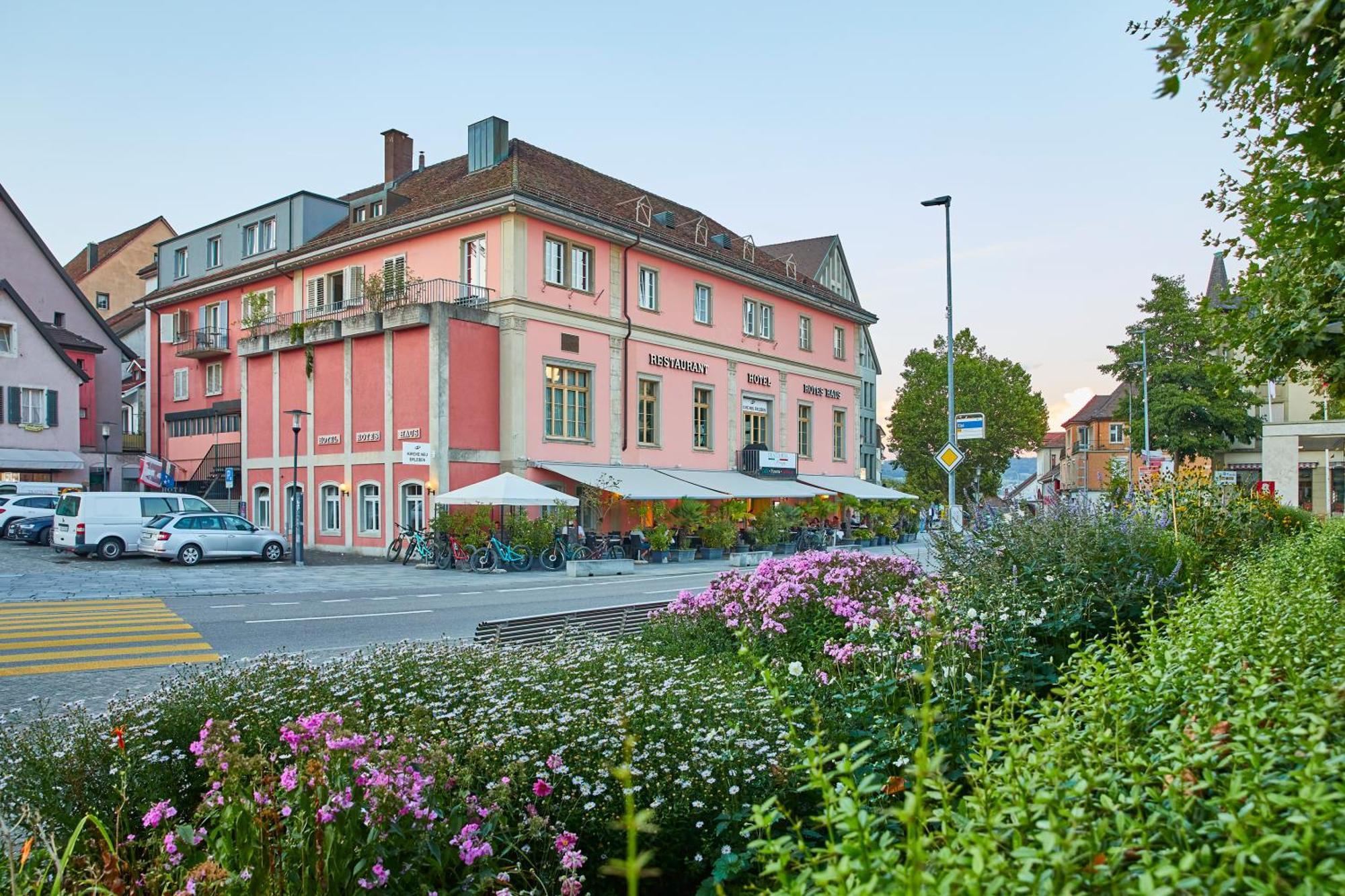 Hotel Rotes Haus Brugg  Esterno foto